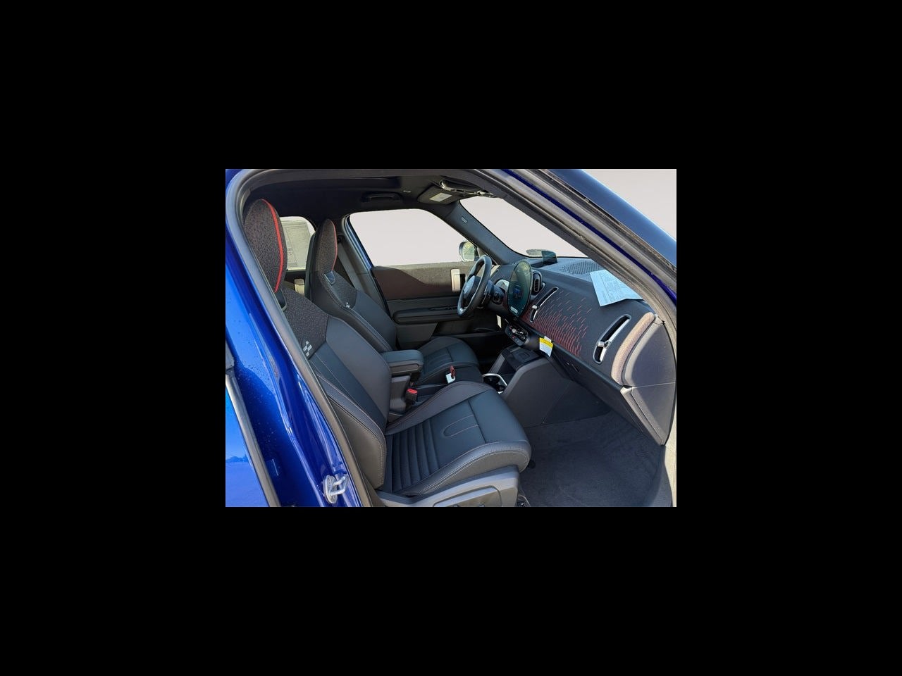 2026 MINI COUNTRYMAN ICONIC