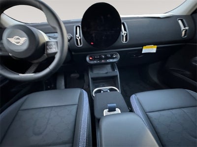 2025 MINI COUNTRYMAN ICONIC