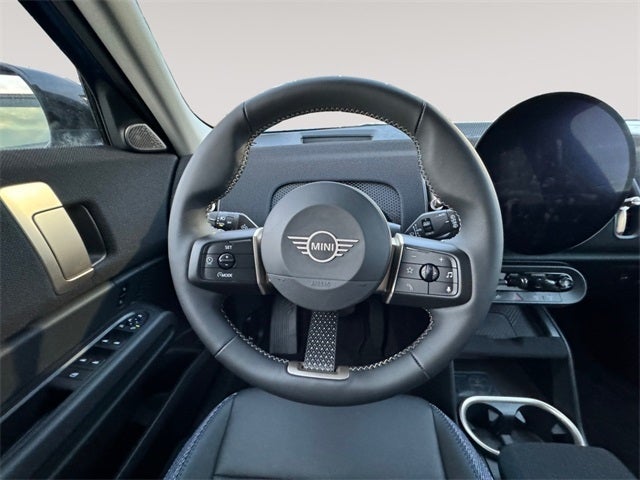 2025 MINI COUNTRYMAN ICONIC