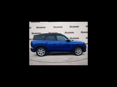 2025 MINI COUNTRYMAN ICONIC