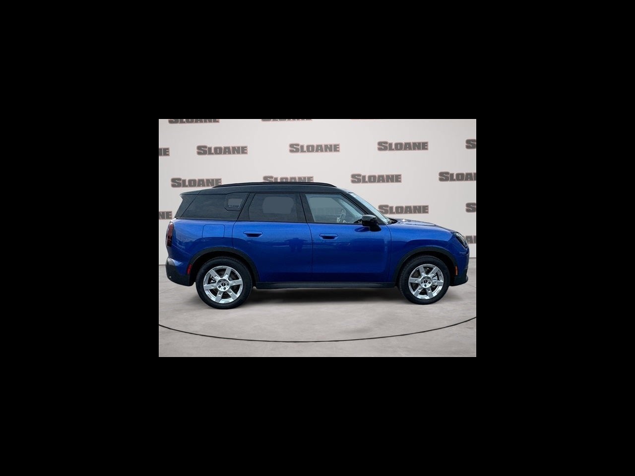 2025 MINI COUNTRYMAN ICONIC