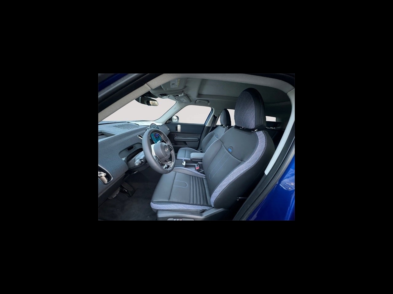 2025 MINI COUNTRYMAN ICONIC