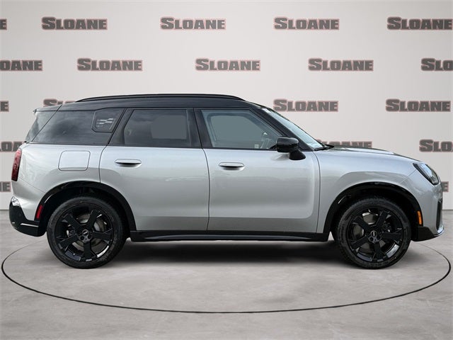 2026 MINI COUNTRYMAN ICONIC