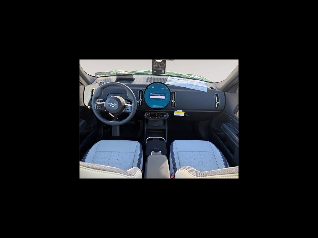 2026 MINI COUNTRYMAN SIGNATURE PLUS