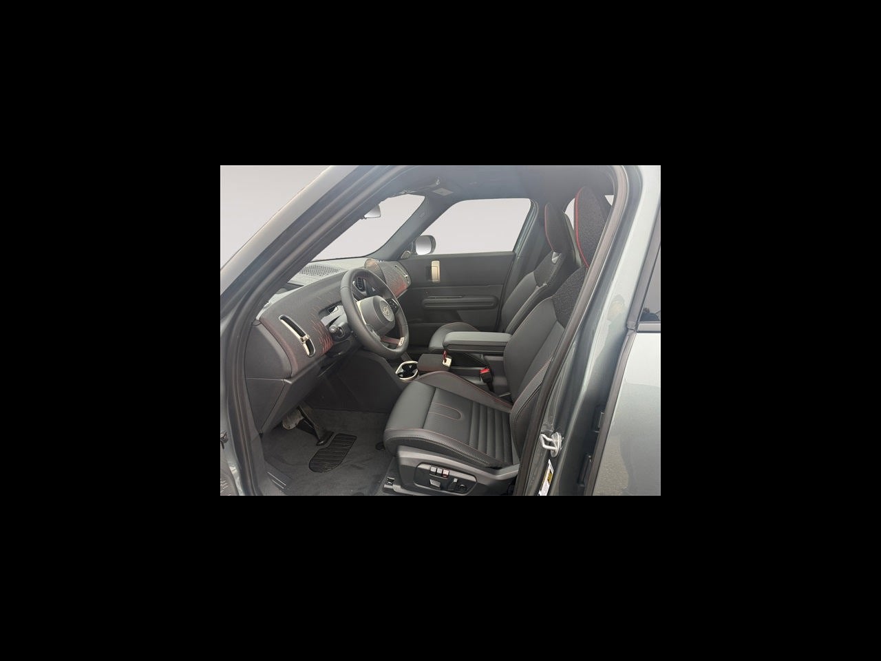 2026 MINI COUNTRYMAN ICONIC