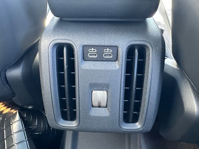 2027 MINI COUNTRYMAN SIGNATURE PLUS