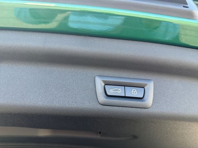 2027 MINI COUNTRYMAN ICONIC
