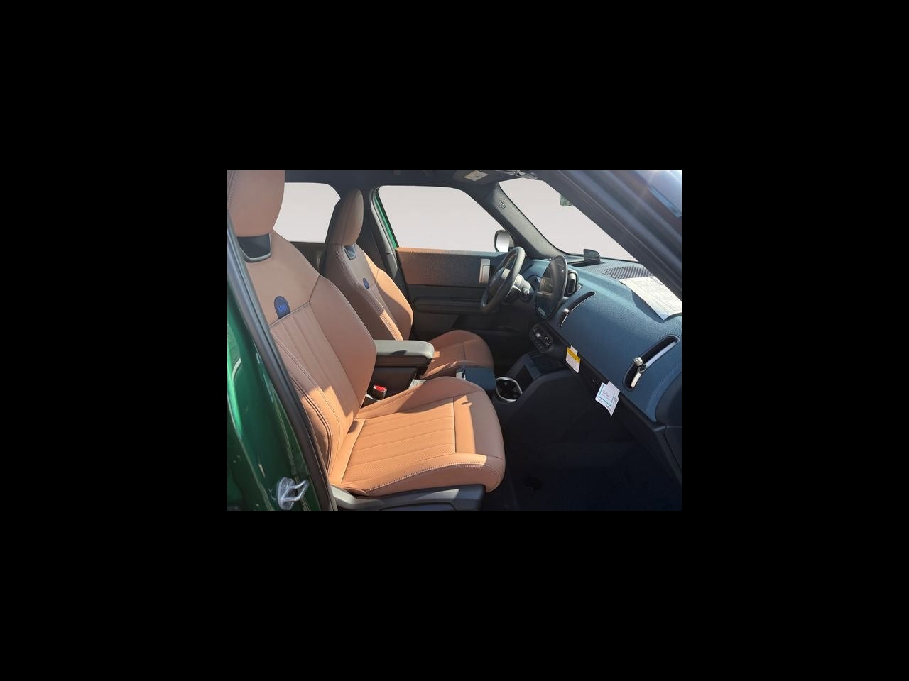 2027 MINI COUNTRYMAN ICONIC