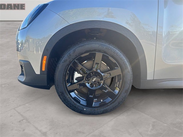 2026 MINI COUNTRYMAN SIGNATURE PLUS