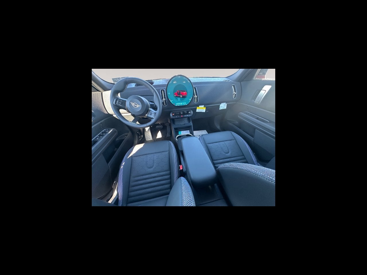 2027 MINI COUNTRYMAN SIGNATURE PLUS