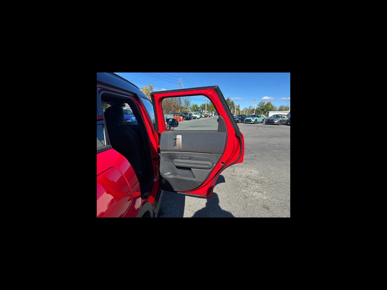 2027 MINI COUNTRYMAN SIGNATURE PLUS