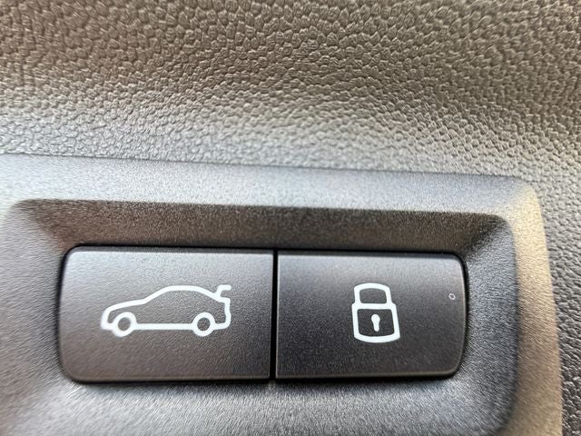 2027 MINI COUNTRYMAN SIGNATURE PLUS