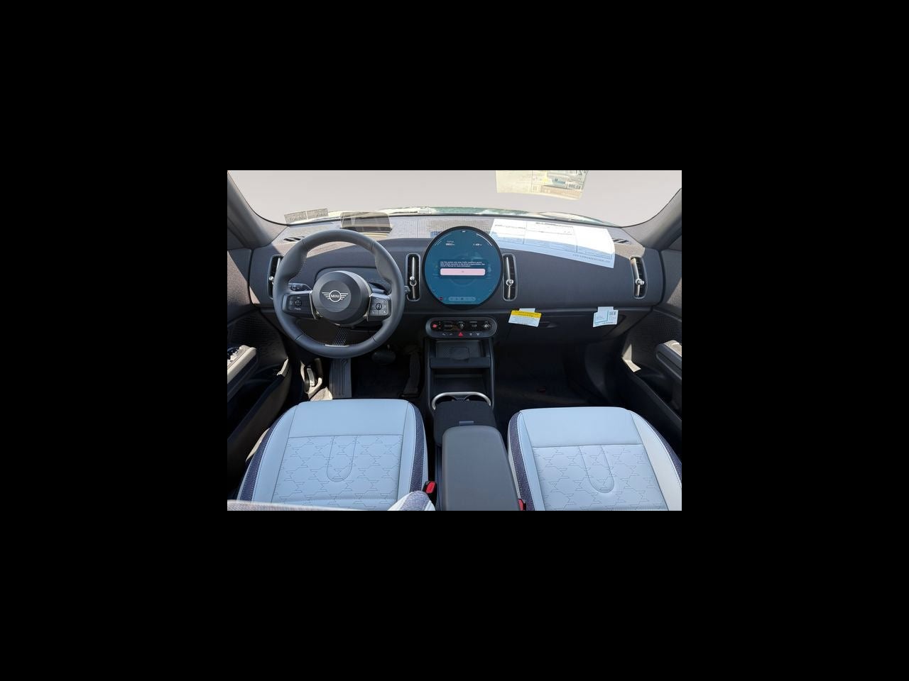 2027 MINI COUNTRYMAN SIGNATURE PLUS
