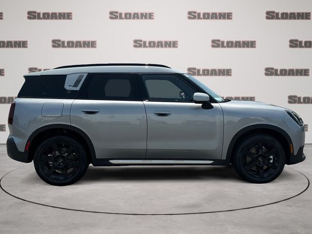 2027 MINI COUNTRYMAN ICONIC