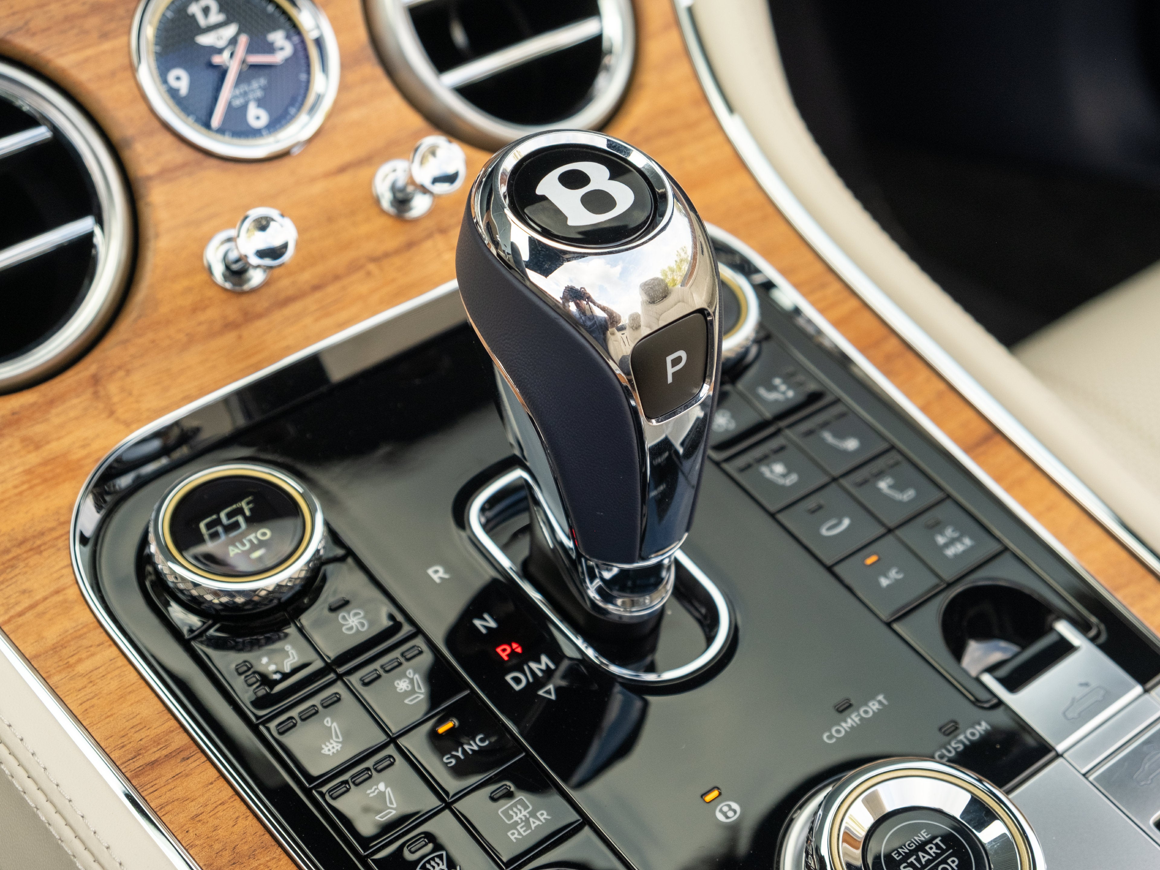2024 Bentley Continental GT V8