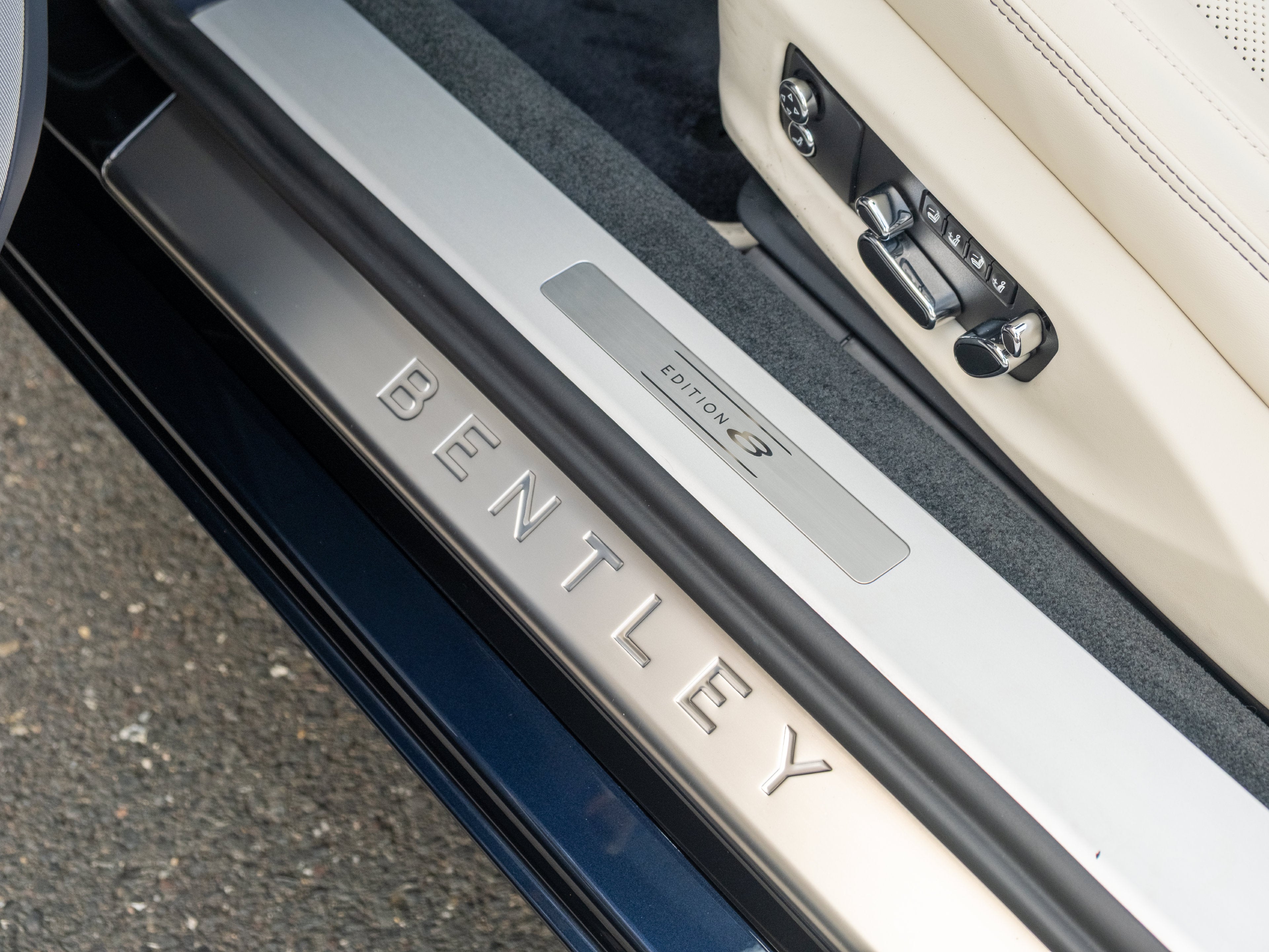 2024 Bentley Continental GT V8