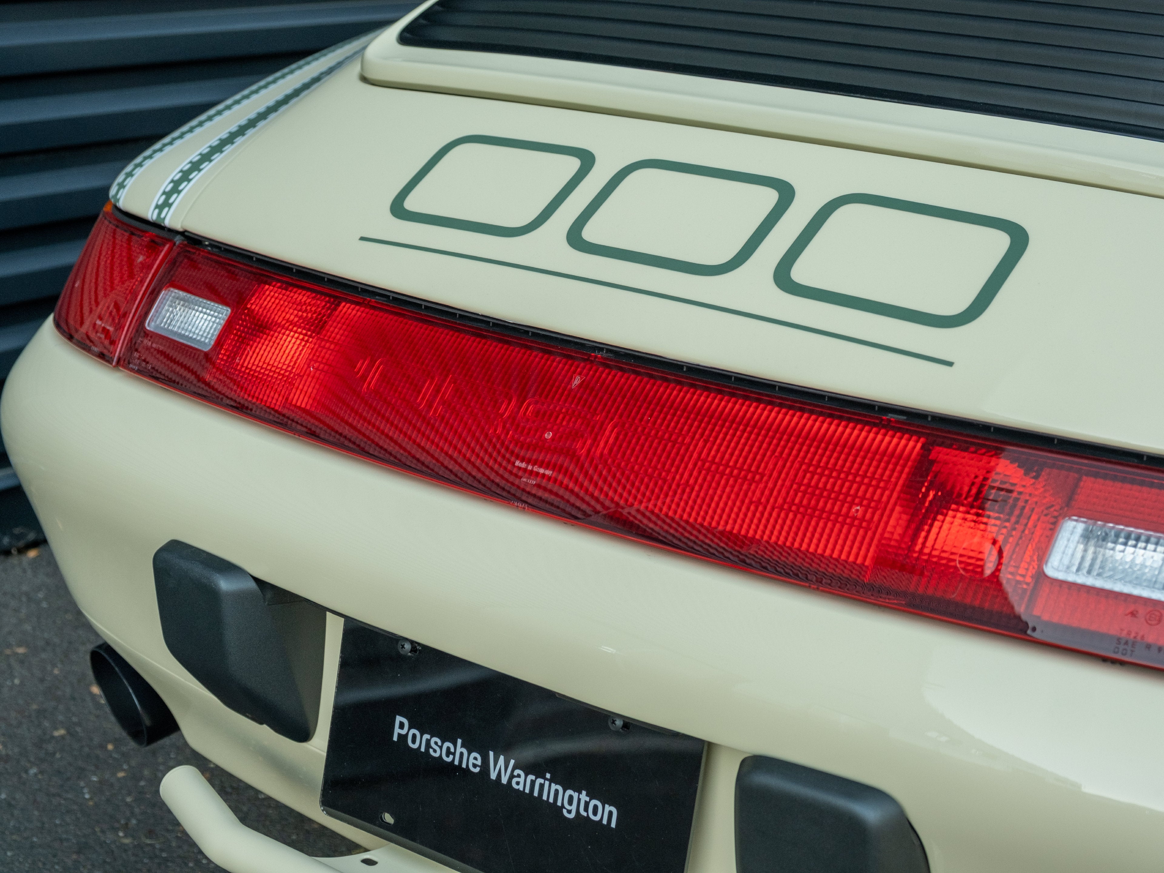 1996 Porsche 911 Carrera