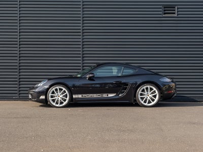 2024 Porsche 718 Cayman Base