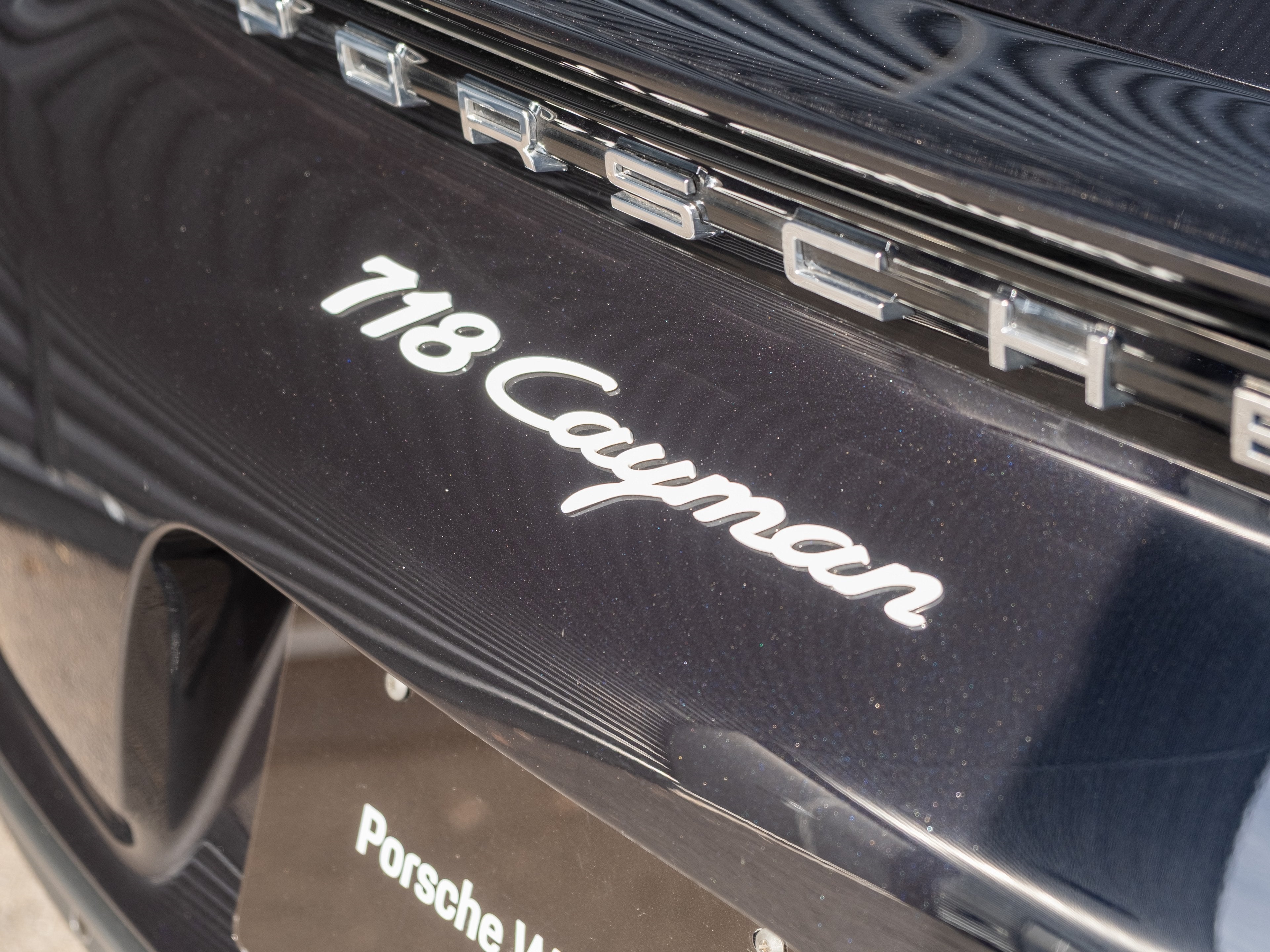 2024 Porsche 718 Cayman Base