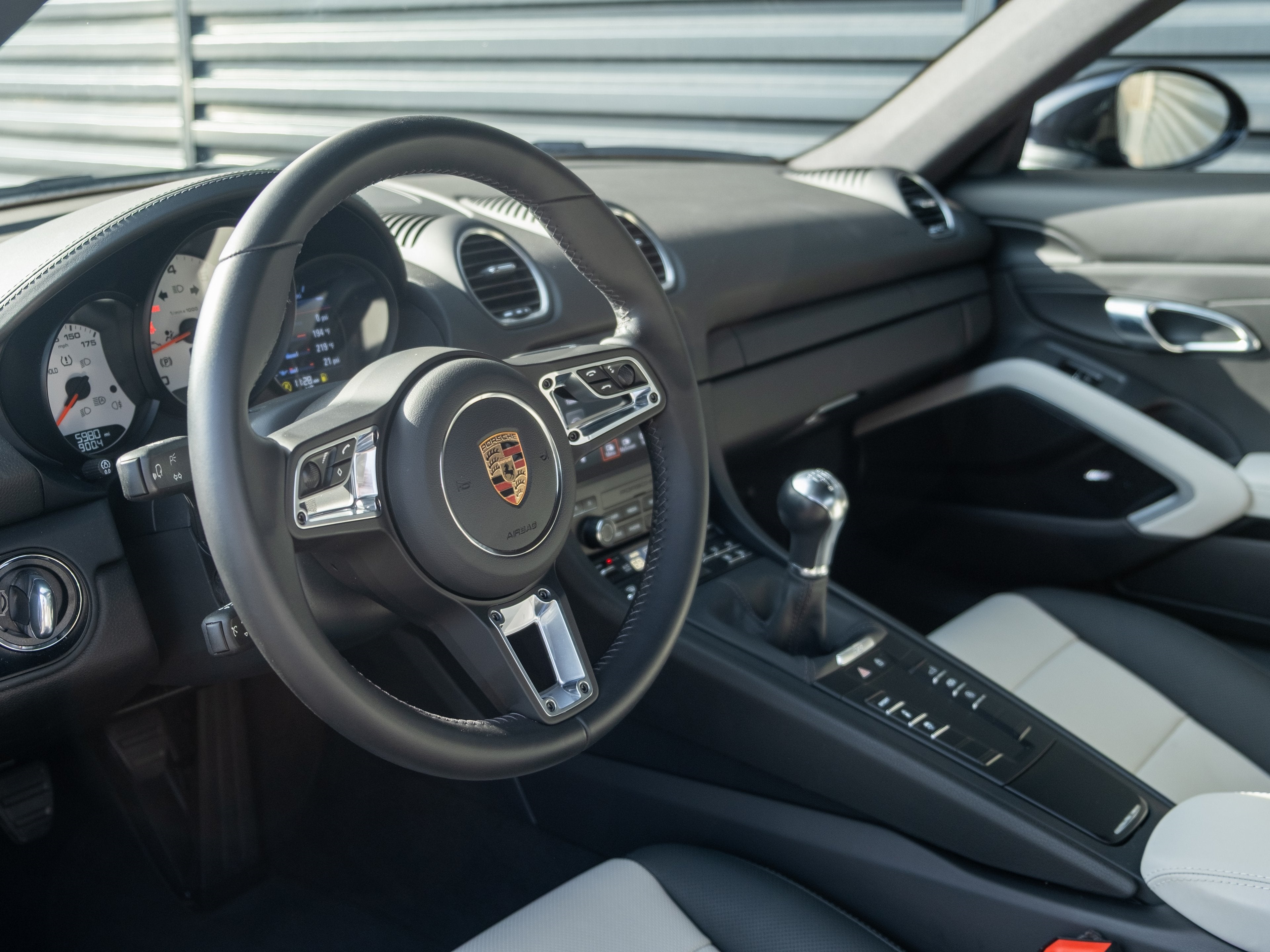 2024 Porsche 718 Cayman Base