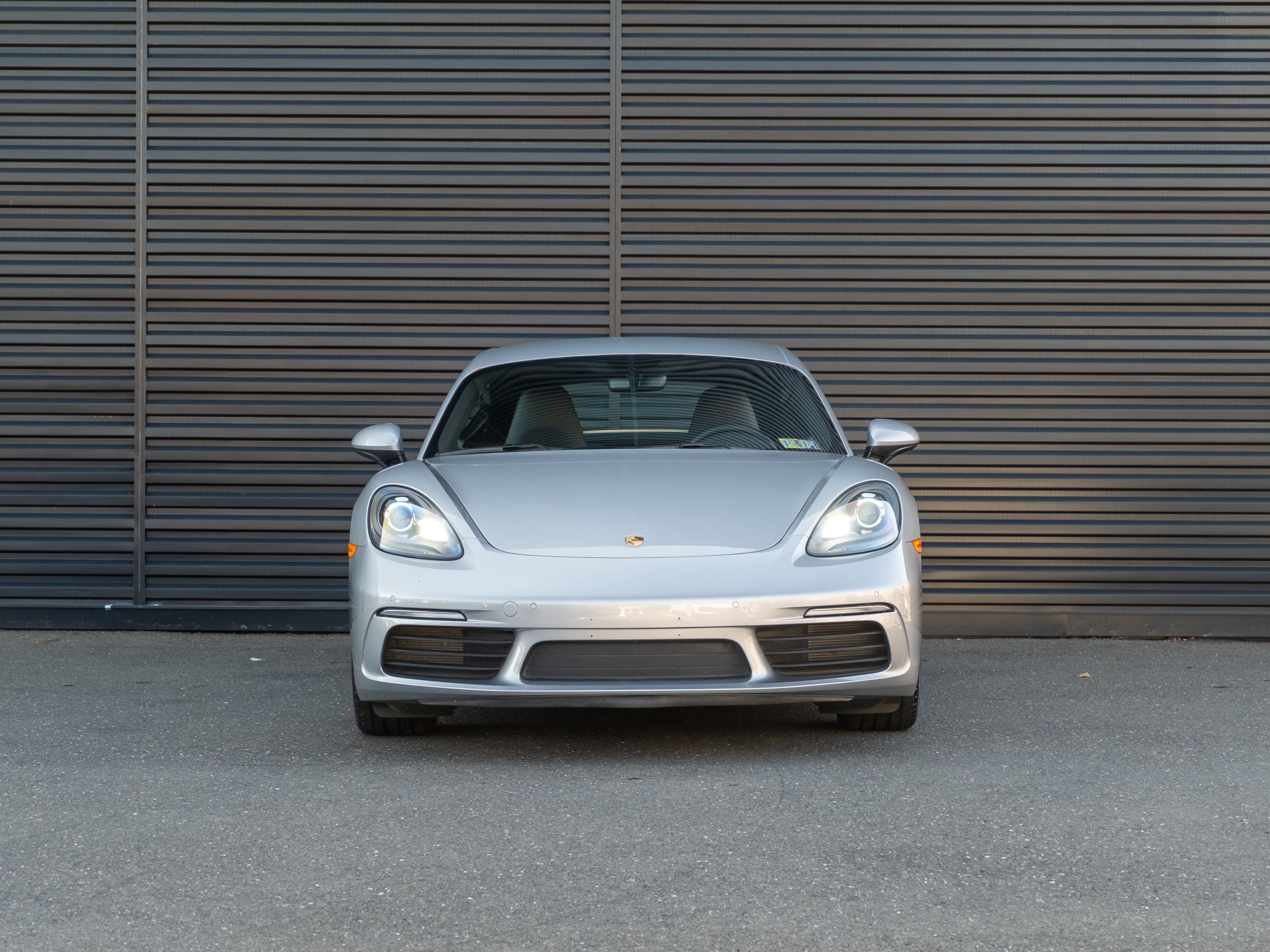 2018 Porsche 718 Cayman Base