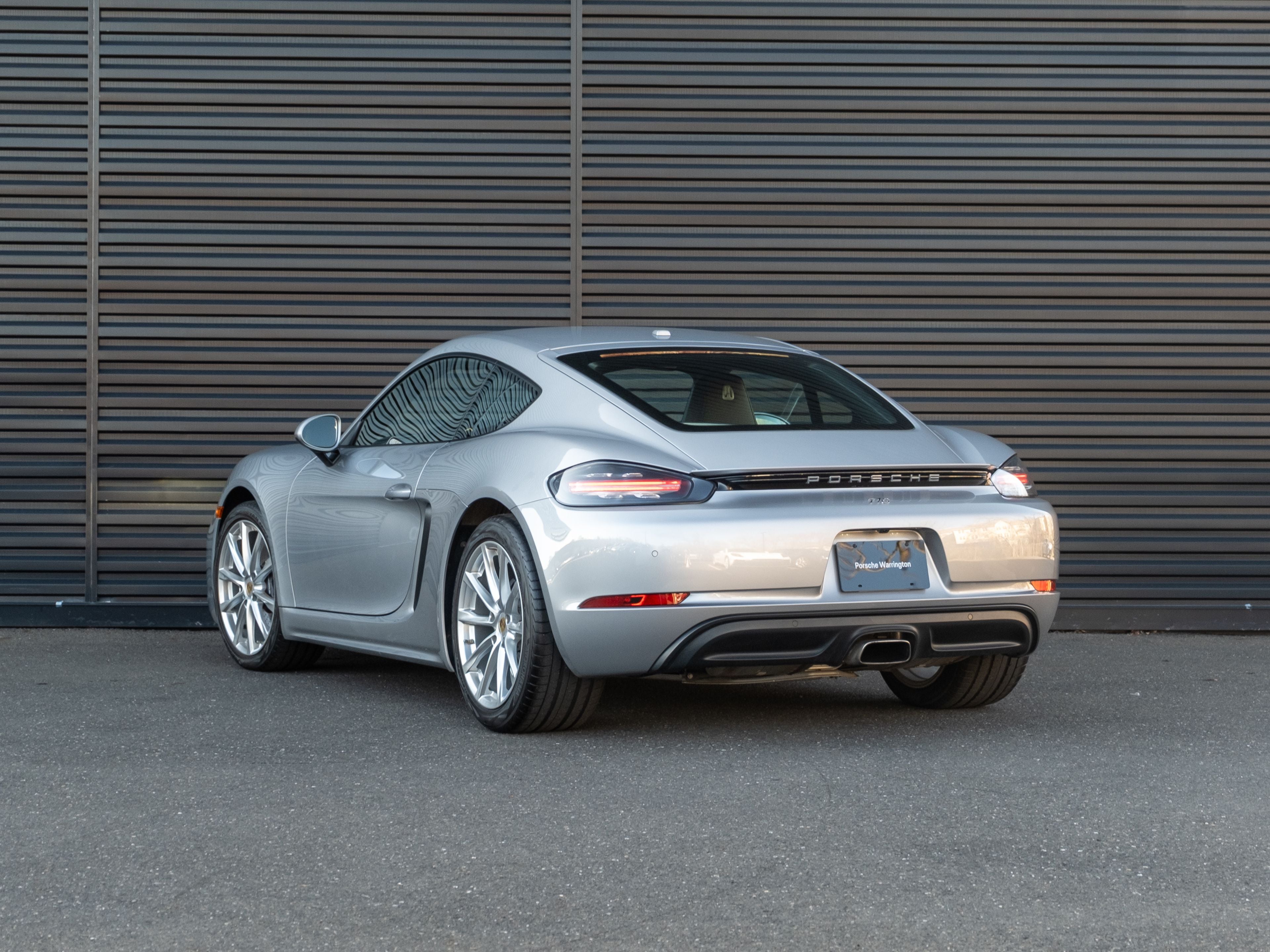 2018 Porsche 718 Cayman Base