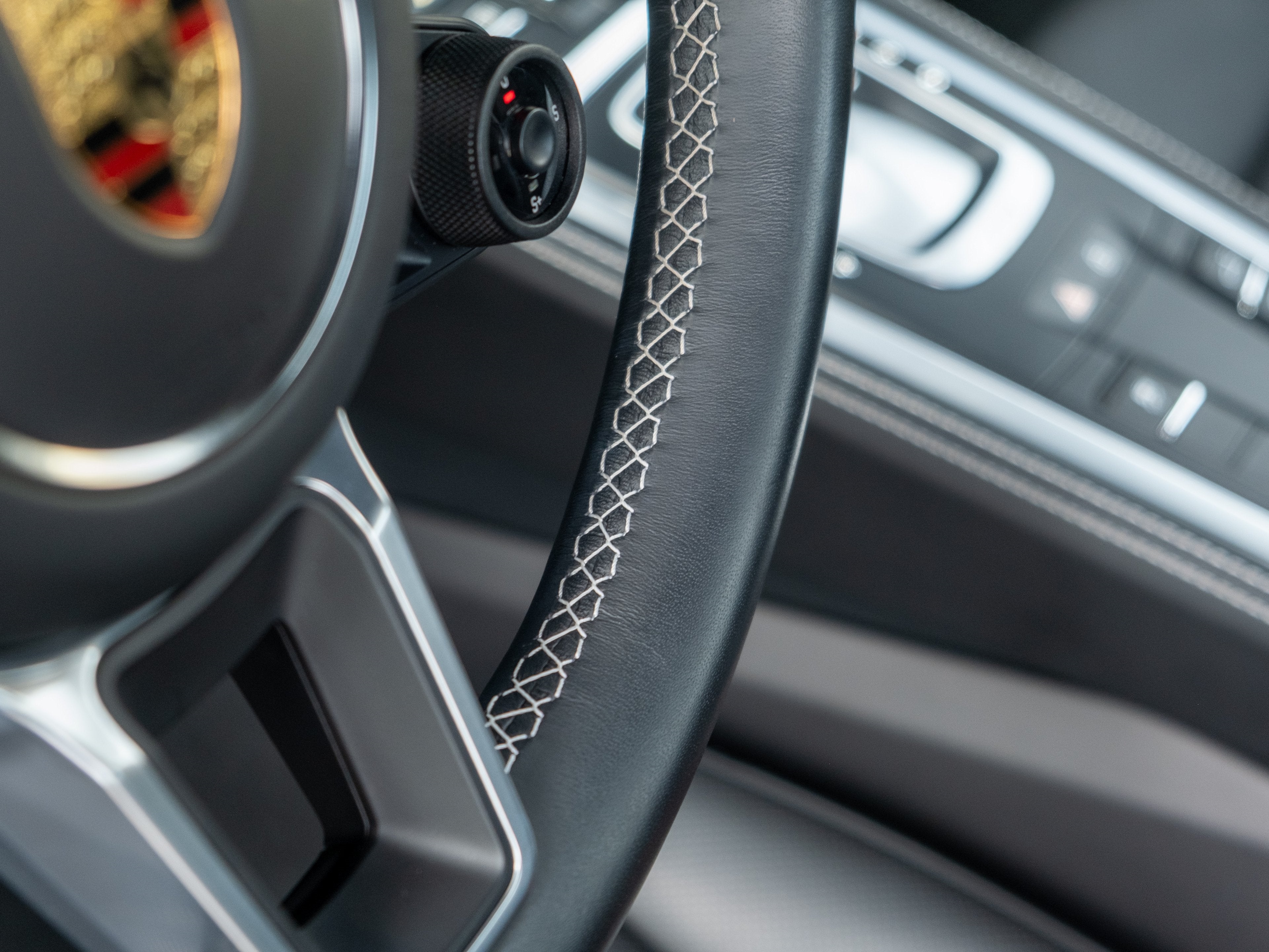 2021 Porsche 718 Cayman Base