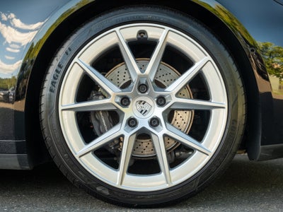 2025 Porsche 911 Carrera