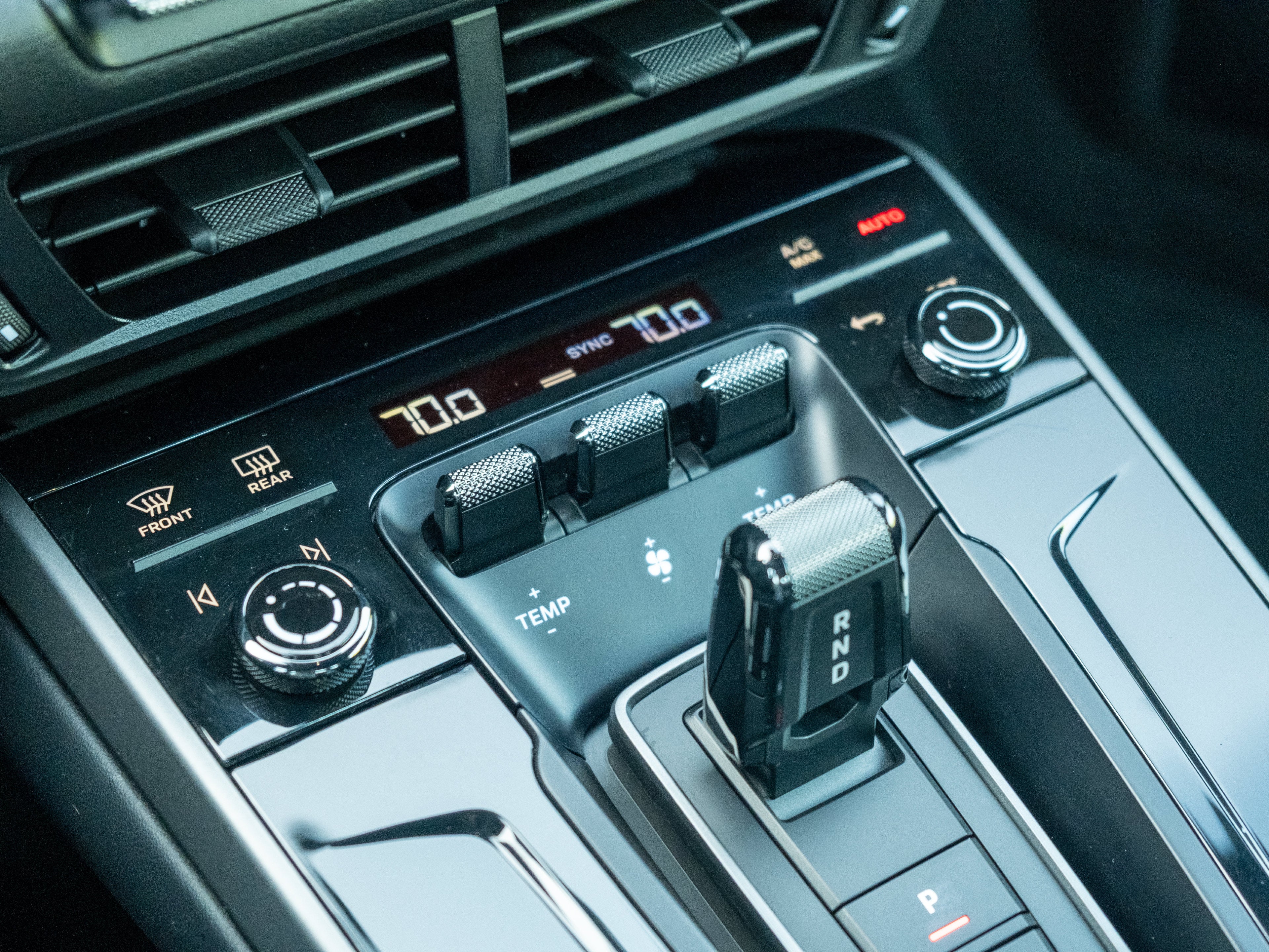 2025 Porsche 911 Carrera