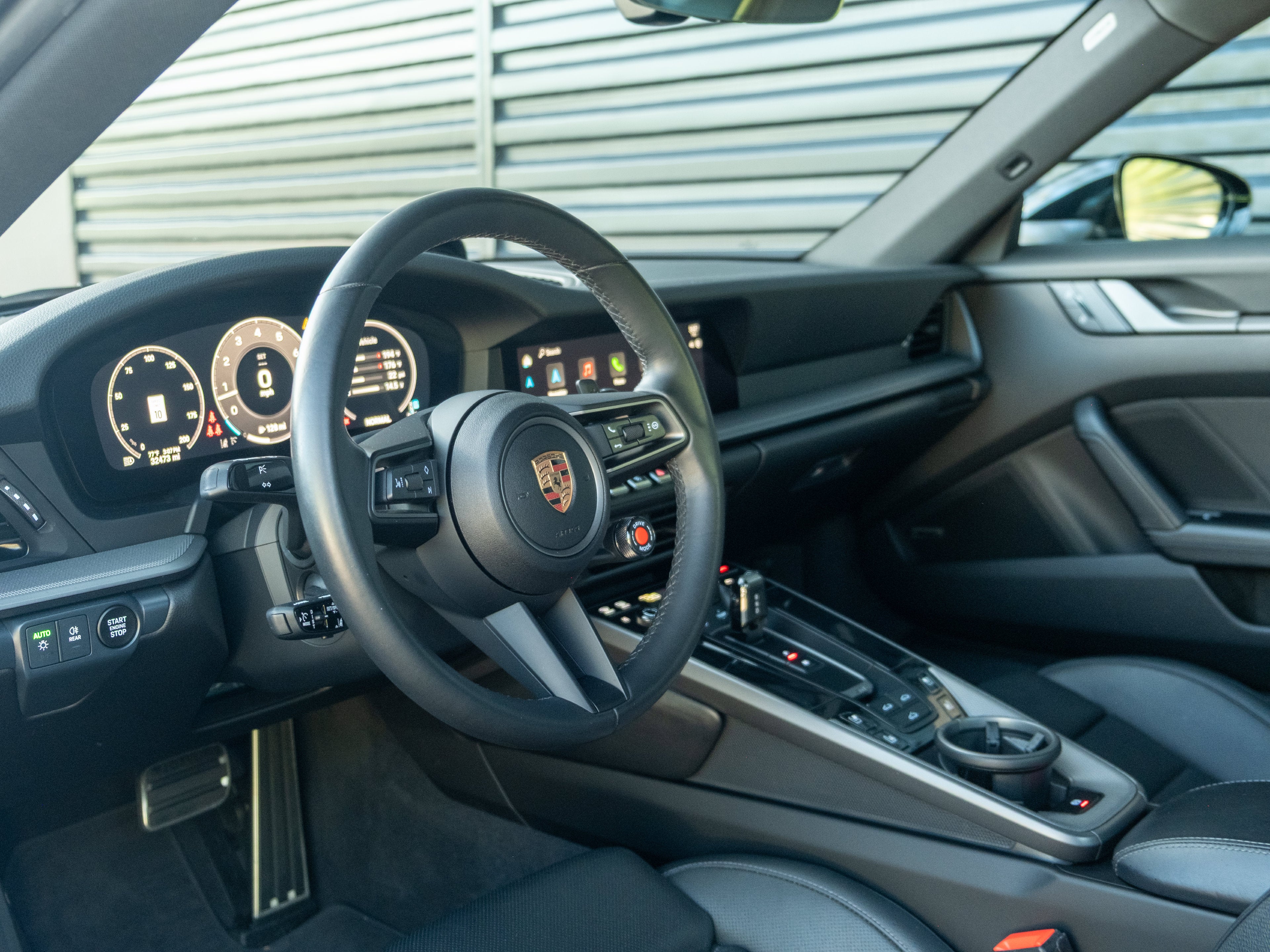 2025 Porsche 911 Carrera