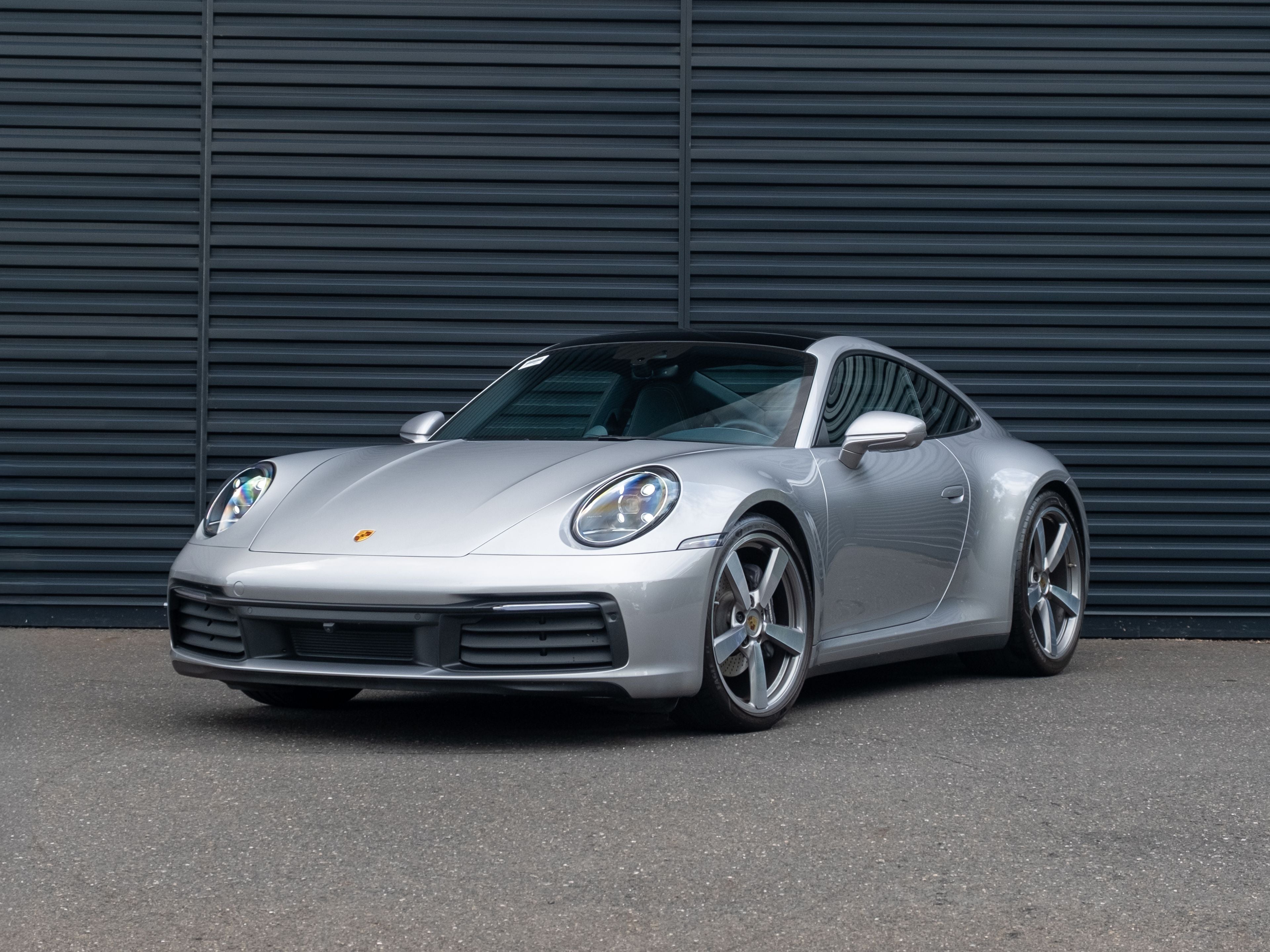 2023 Porsche 911 Carrera