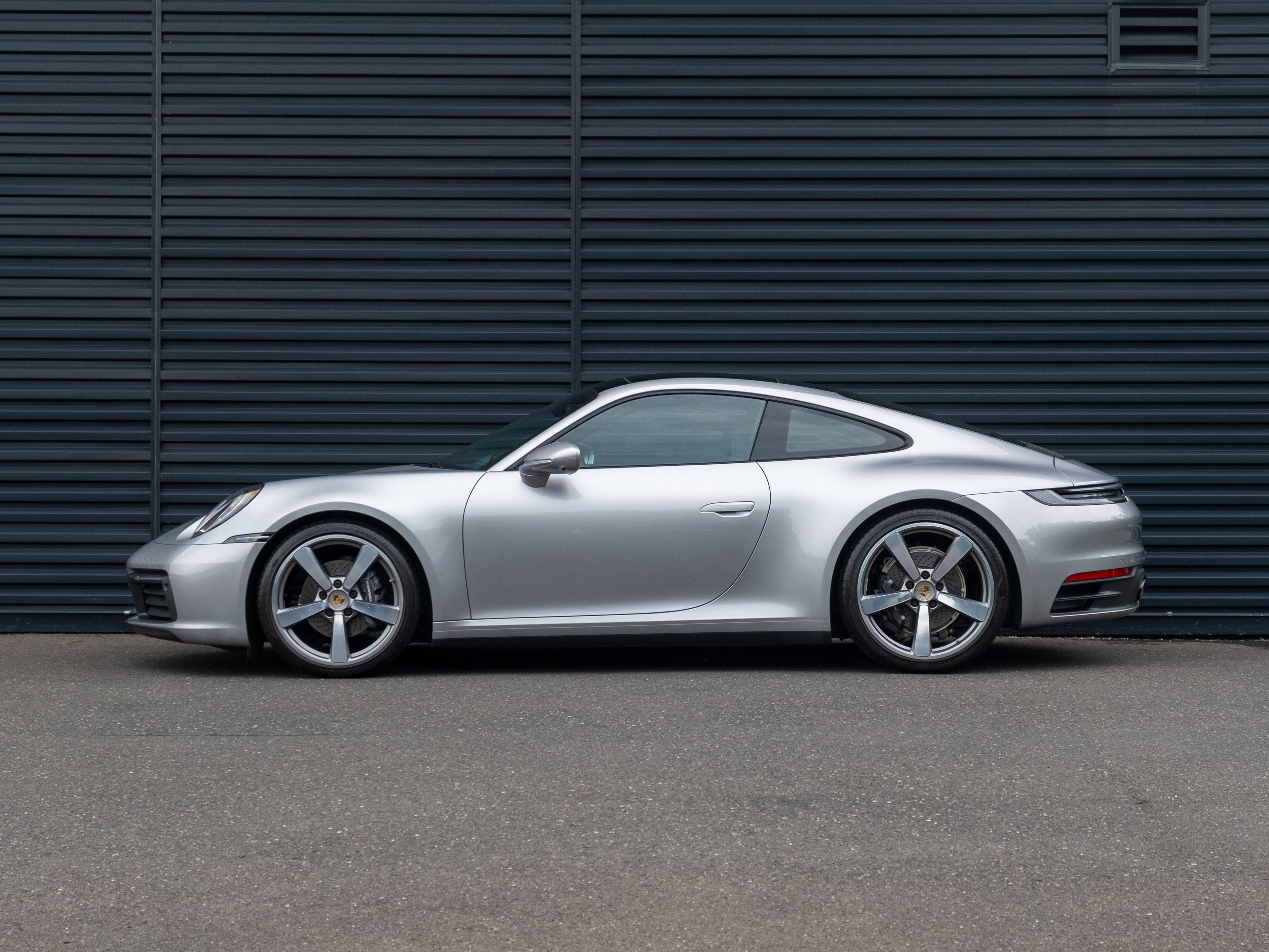 2023 Porsche 911 Carrera