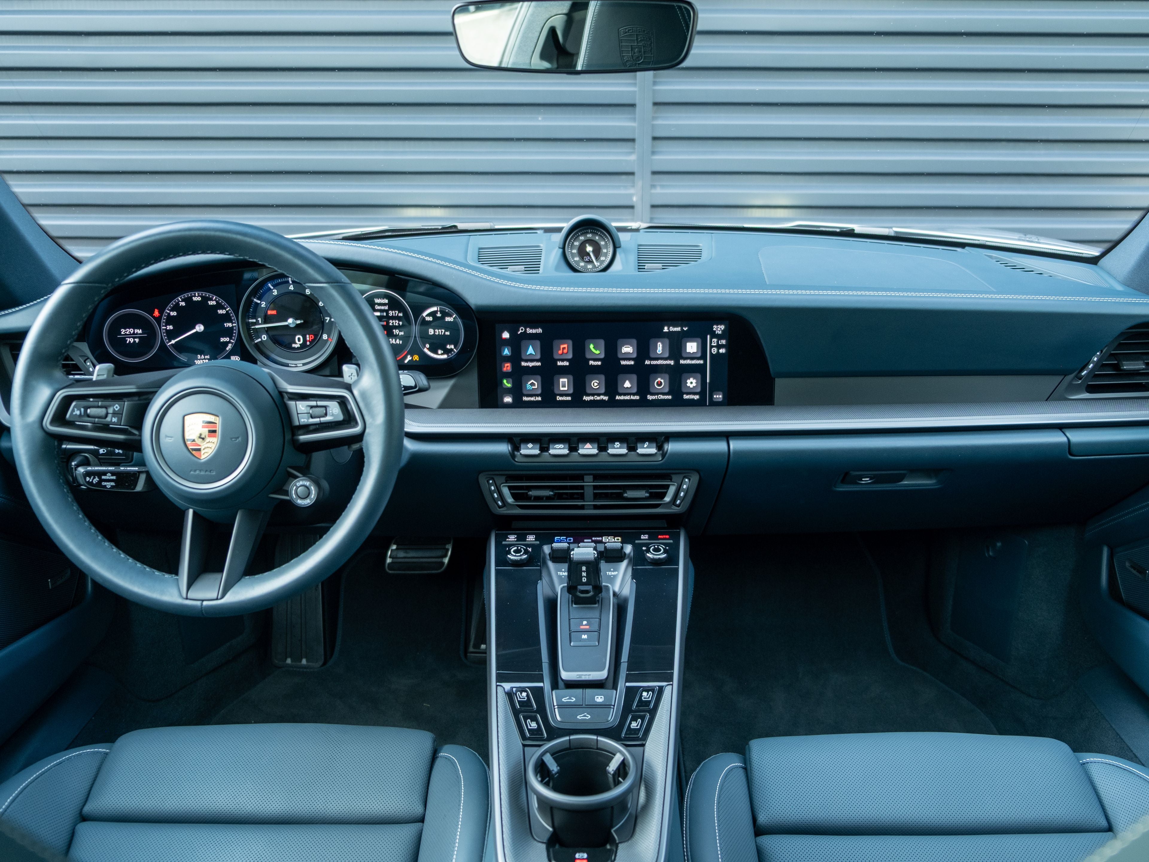2023 Porsche 911 Carrera