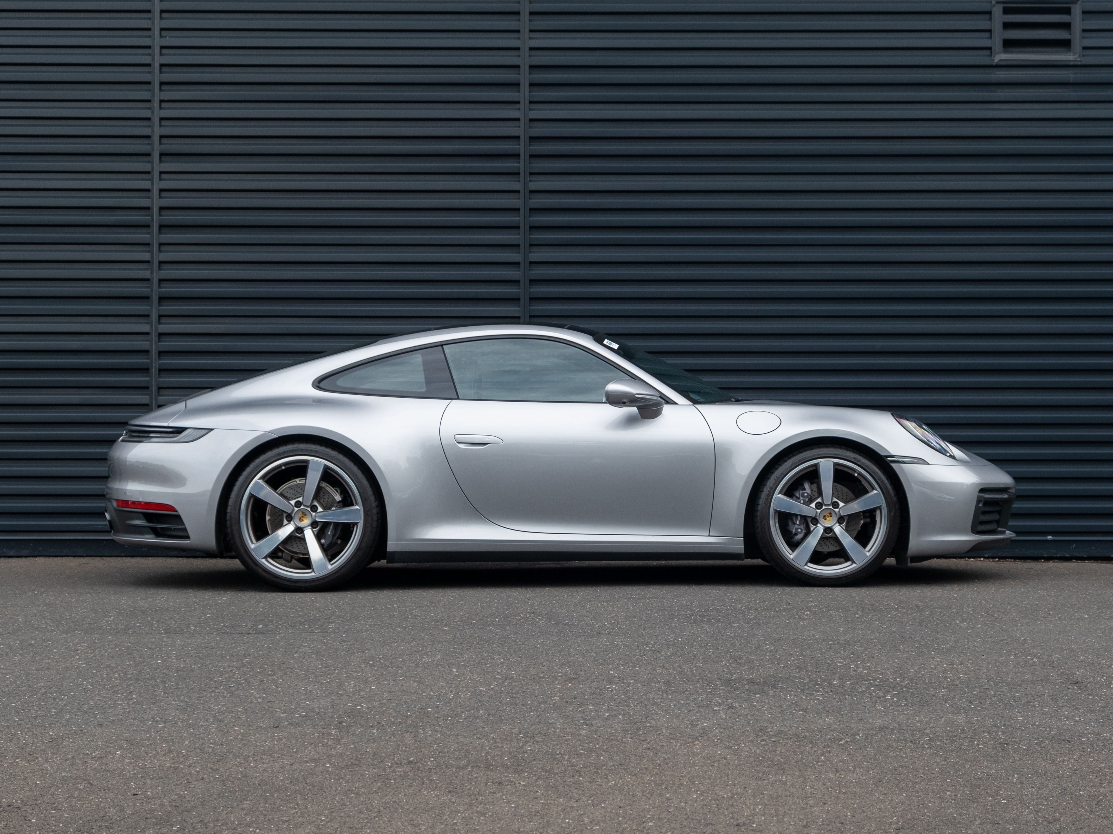 2023 Porsche 911 Carrera