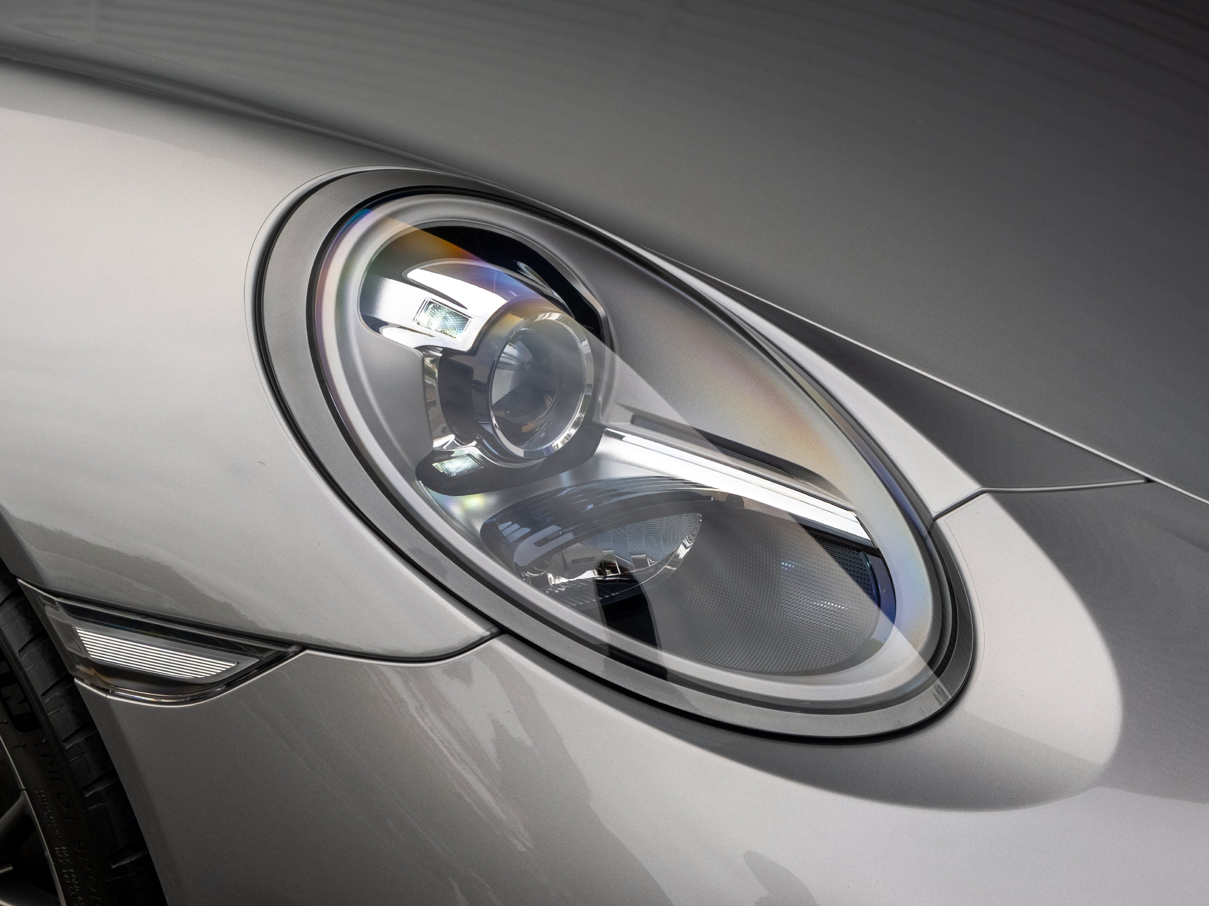 2019 Porsche 911 Carrera