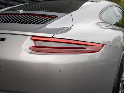 2019 Porsche 911 Carrera