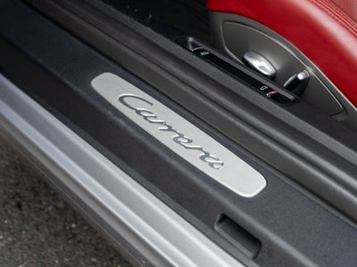 2019 Porsche 911 Carrera