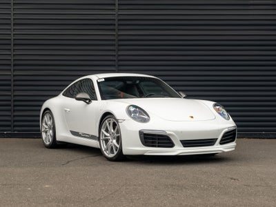 2019 Porsche 911 Carrera T
