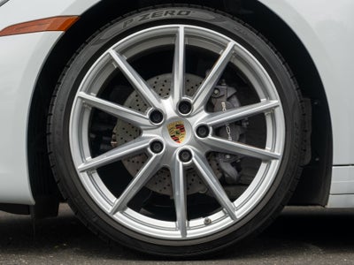 2022 Porsche 911 Carrera