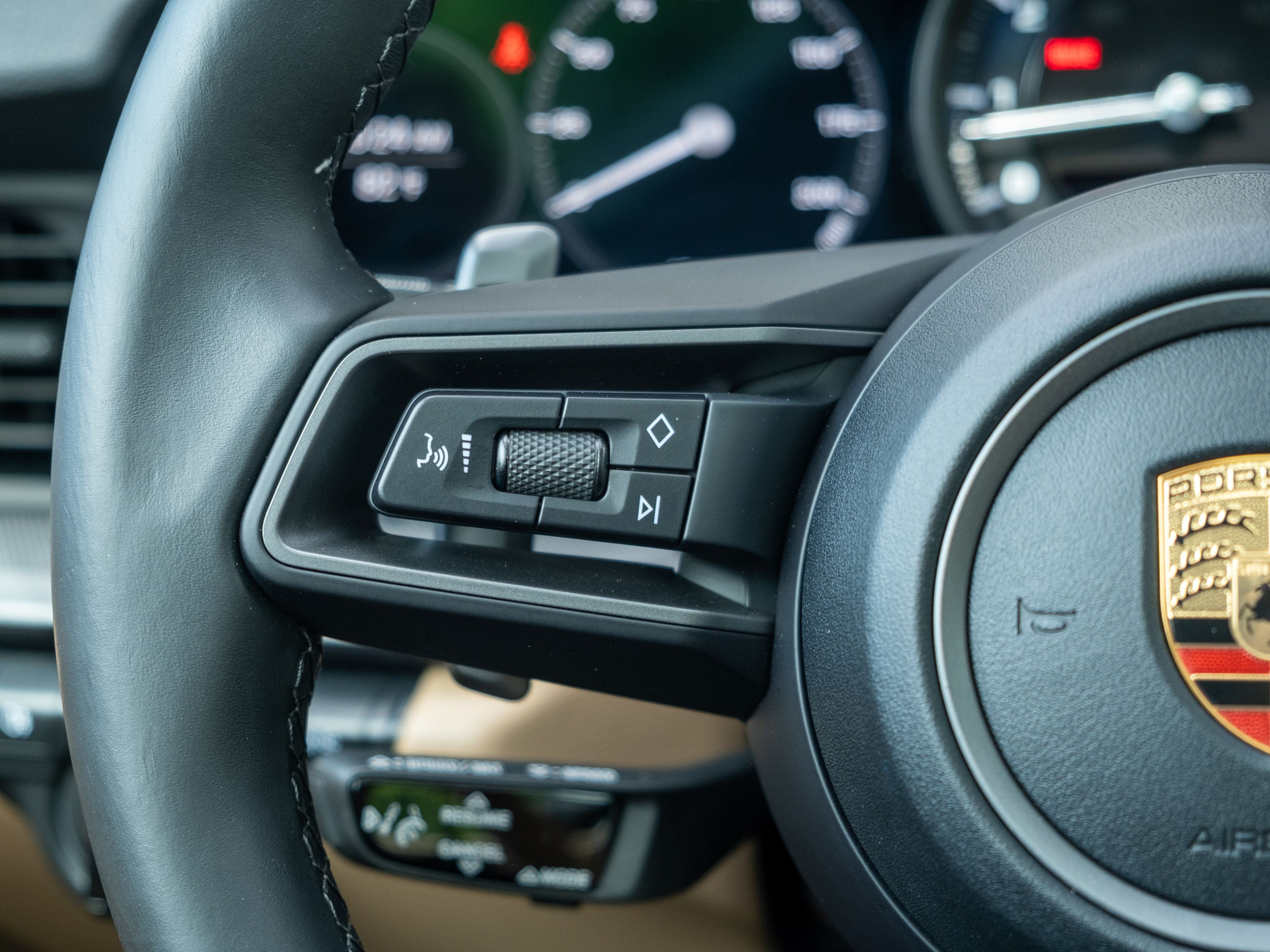 2022 Porsche 911 Carrera