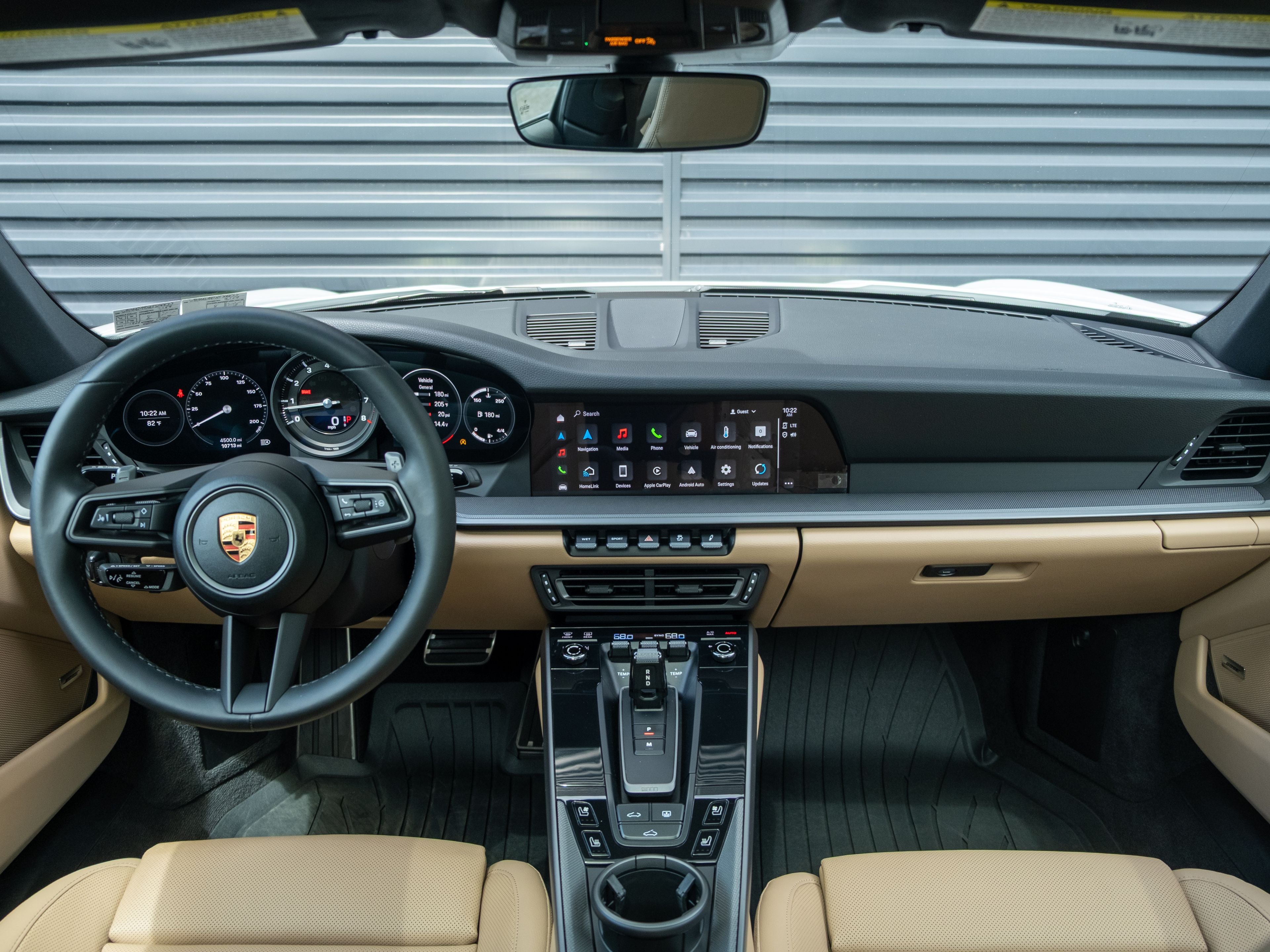 2022 Porsche 911 Carrera
