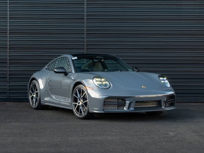 2026 Porsche 911 Carrera