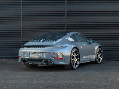 2026 Porsche 911 Carrera
