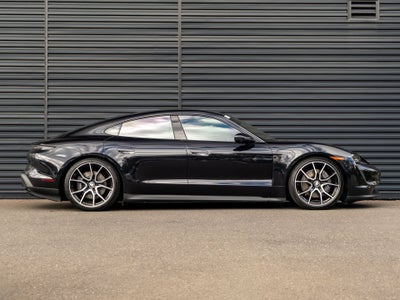 2024 Porsche Taycan Base