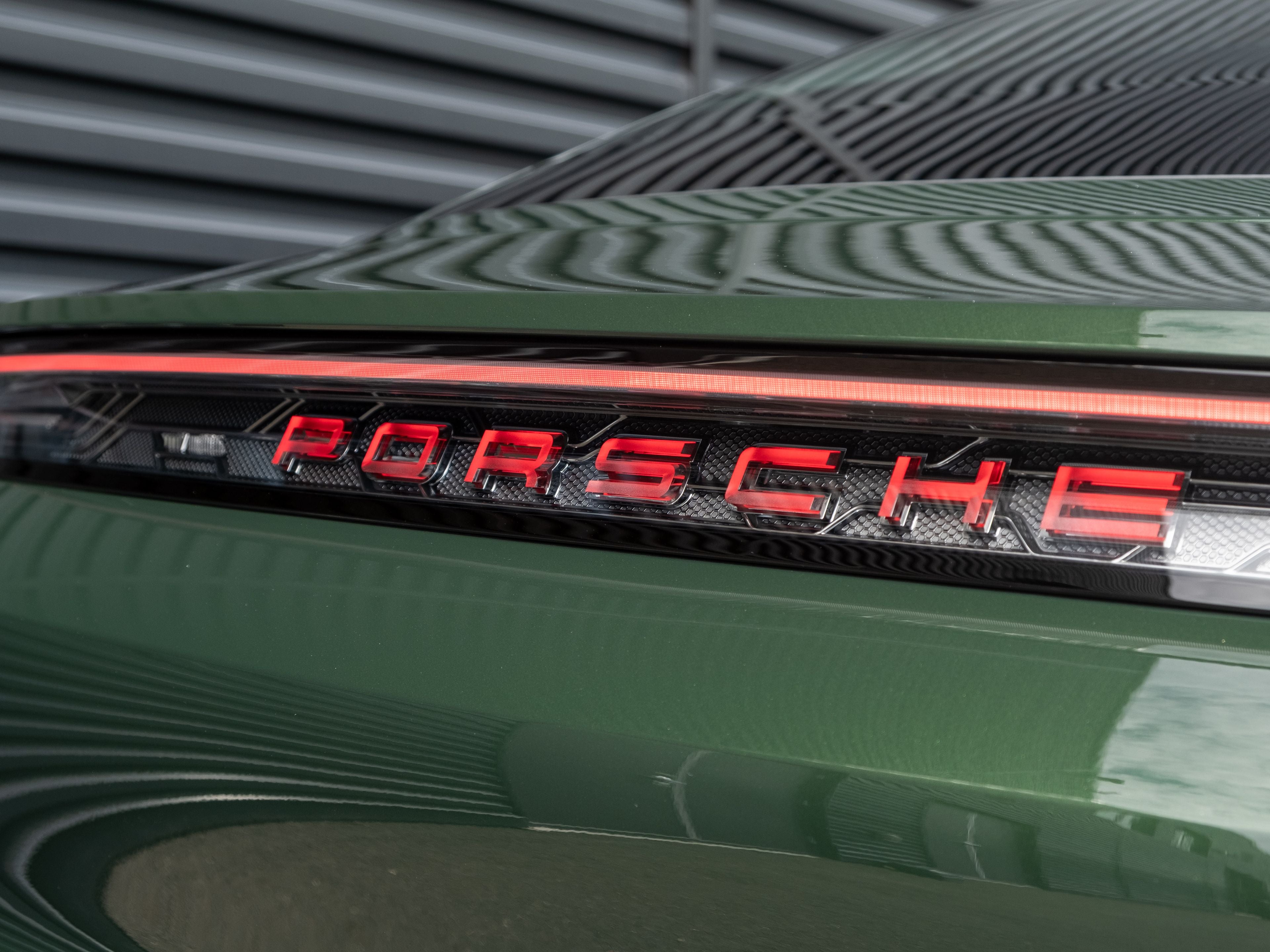2026 Porsche Taycan 4