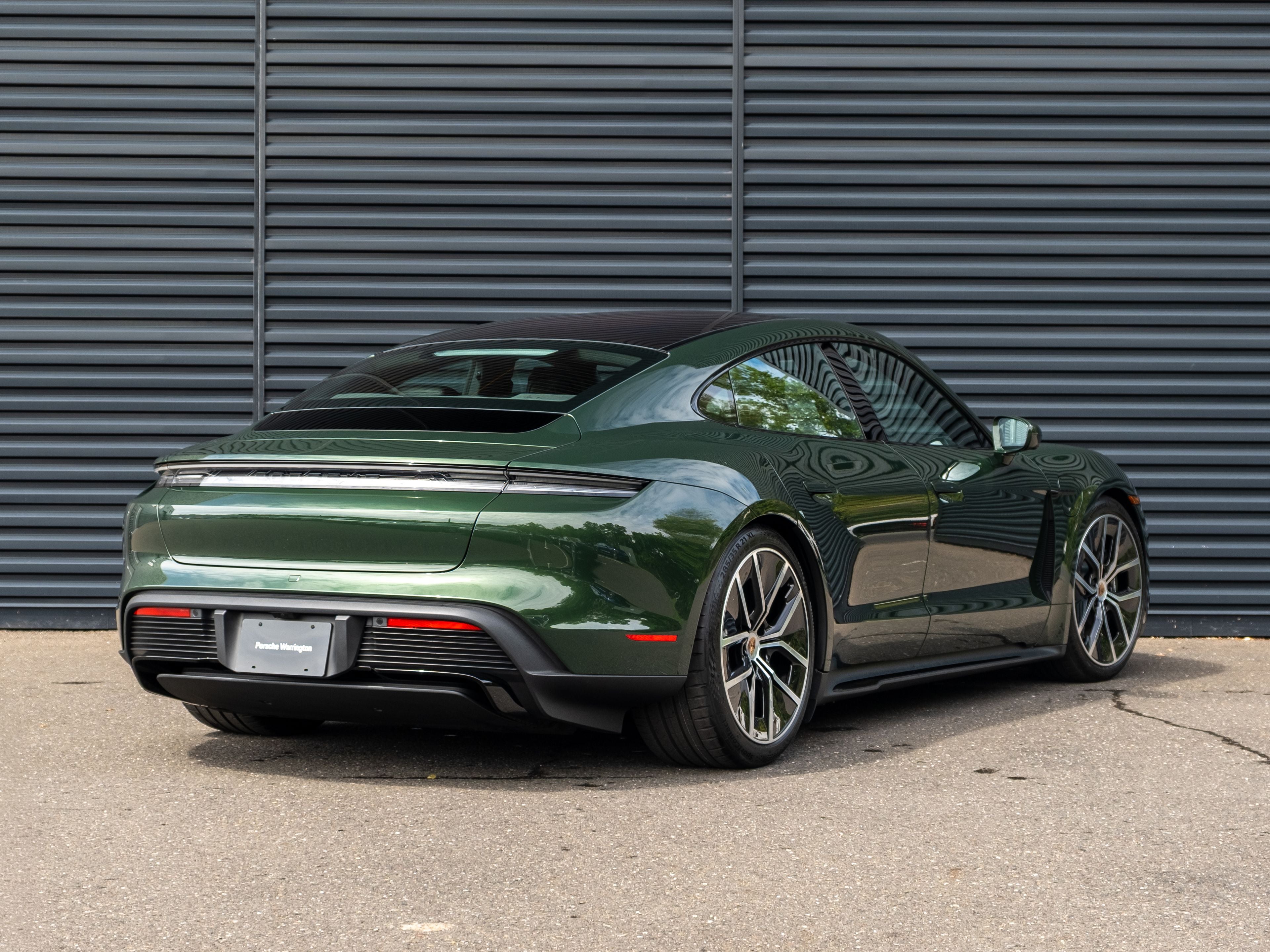 2026 Porsche Taycan 4