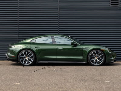 2026 Porsche Taycan 4
