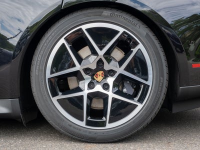 2026 Porsche Taycan 4