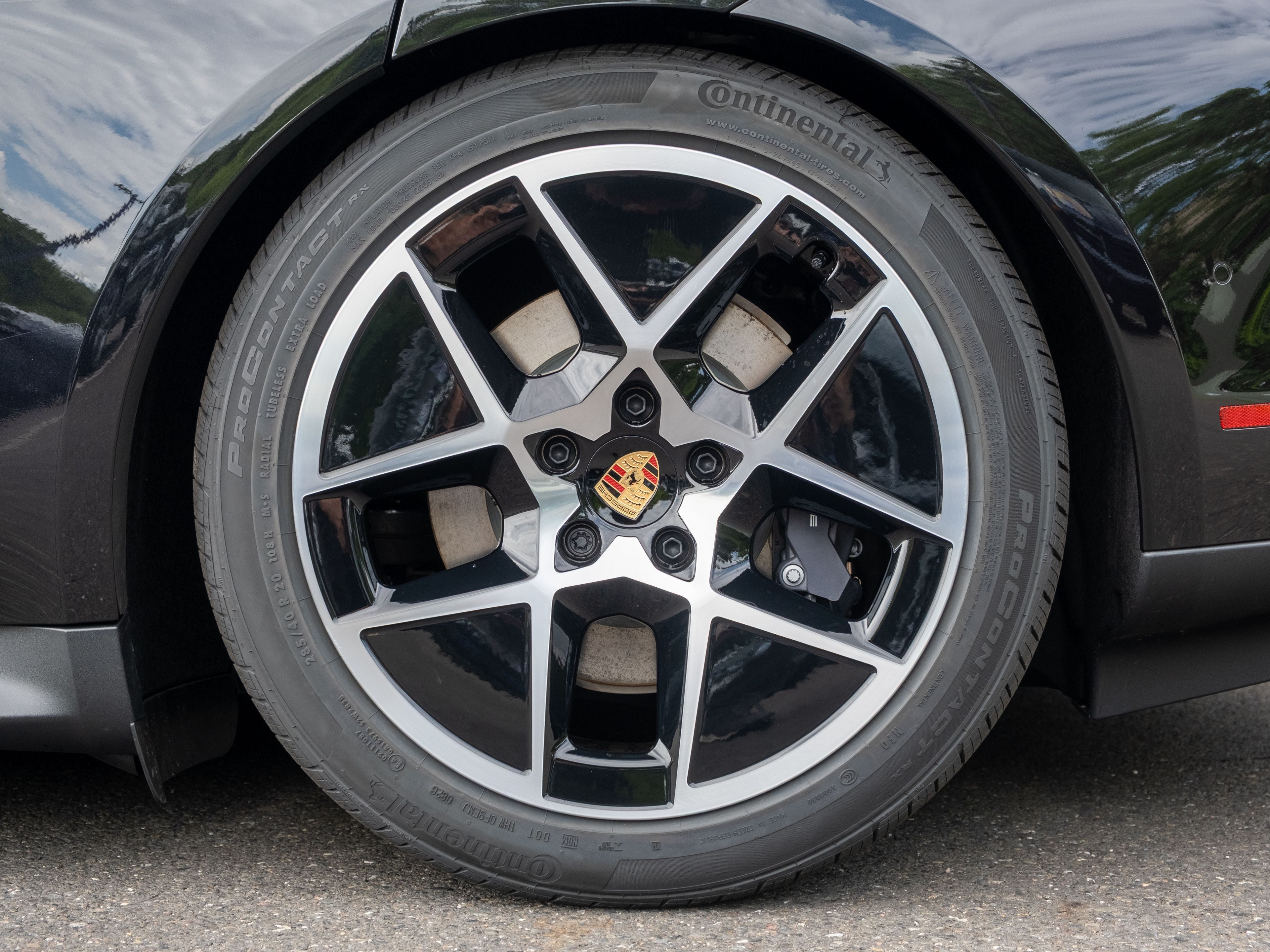 2026 Porsche Taycan 4