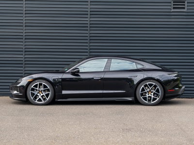 2026 Porsche Taycan 4
